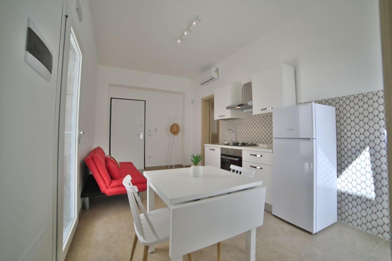 Giaro' Apartments Porto Cesareo Eksteriør billede